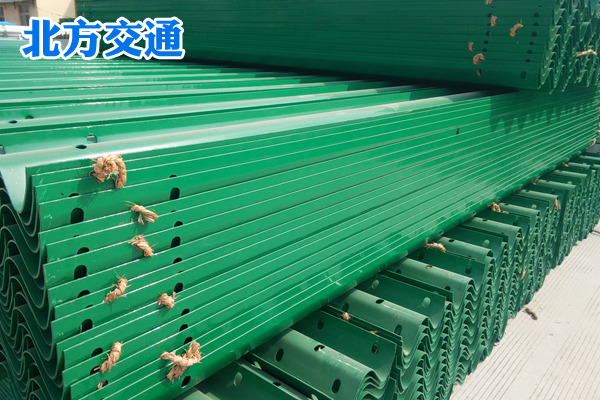 镇江高速护栏板生产厂家