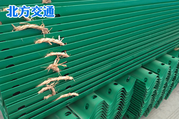 衡阳高速护栏板生产厂家